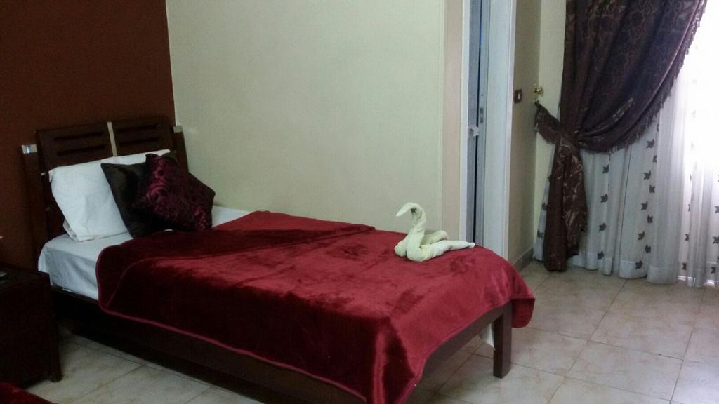 Hostel Ramses Ii *